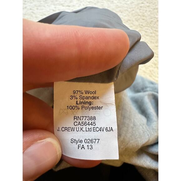 J. Crew Preppy Wool Blend Scalloped Pencil Mini Skirt Grey Stretch Size 10 - Picture 4 of 6